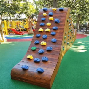 Una pared de escalada puede ser divertida y segura. Aquí van diez consejos que debes considerar.